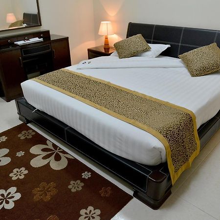 Al Mawasem Al Arbaa Aparthotel Jubail Экстерьер фото