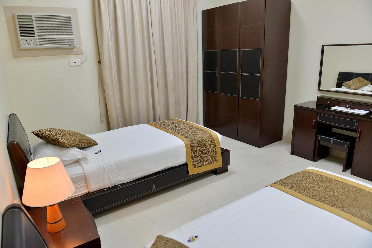 Al Mawasem Al Arbaa Aparthotel Jubail Экстерьер фото