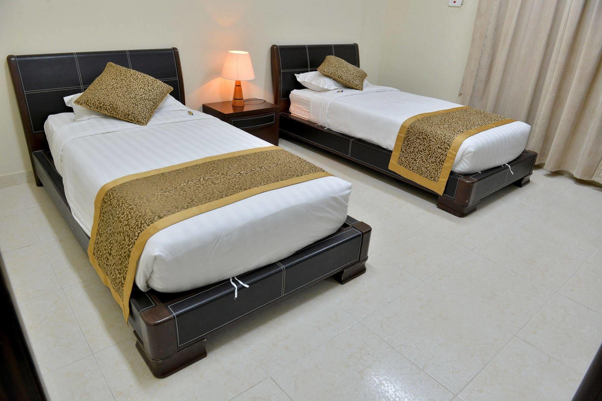 Al Mawasem Al Arbaa Aparthotel Jubail Экстерьер фото